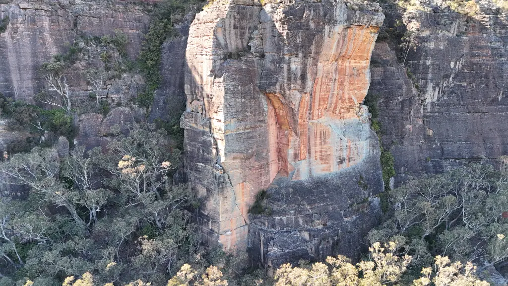 Hokus Pocus and Solomon Walls banner