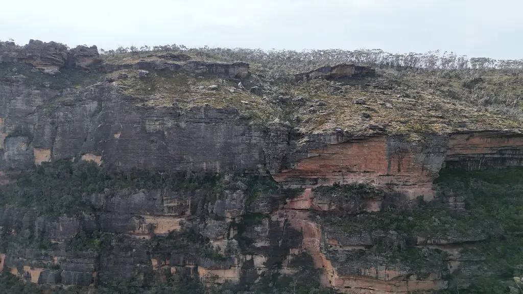 Diamond Falls banner