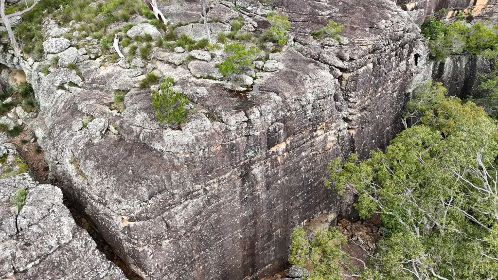 Descent Gully Wall banner