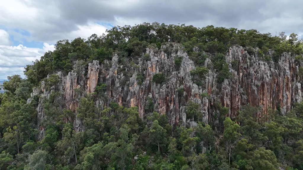 East Far Walls banner