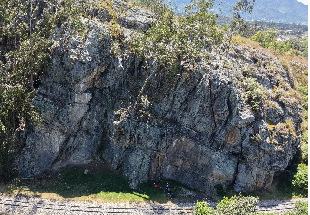 Zona del Riel banner