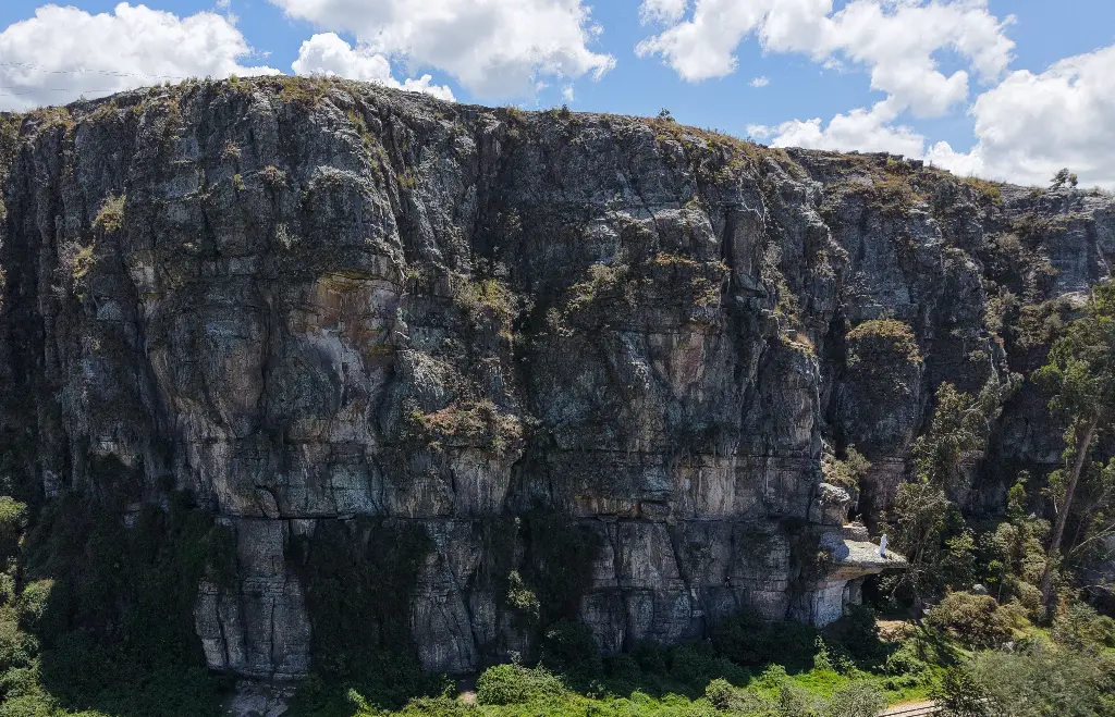 Zona La Abeja hasta Zona Mañana Gris banner