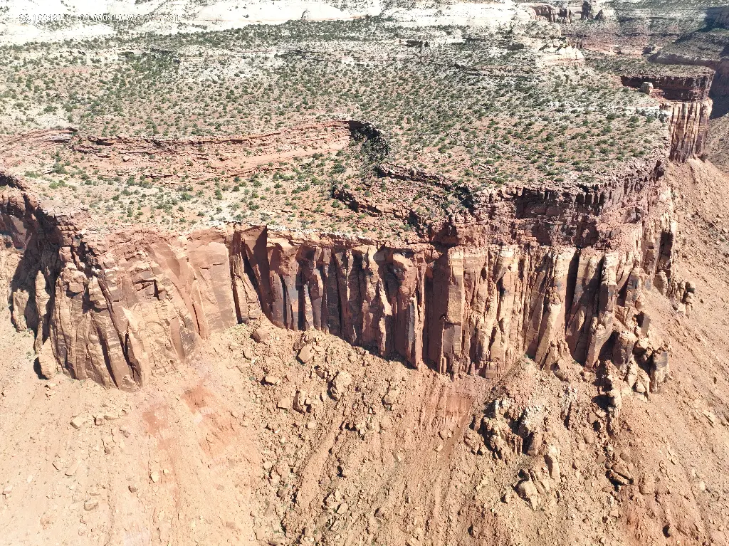 Election Wall & Far Side banner